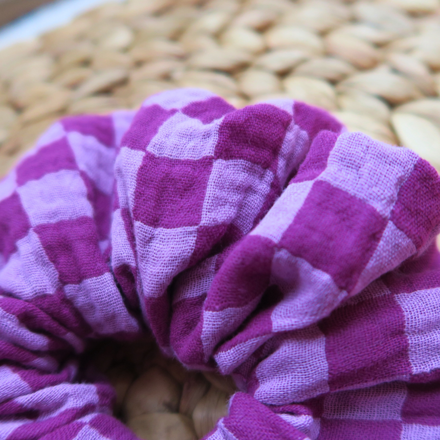 The Jazzy Scrunchie Purple/Lilac Checkerboard