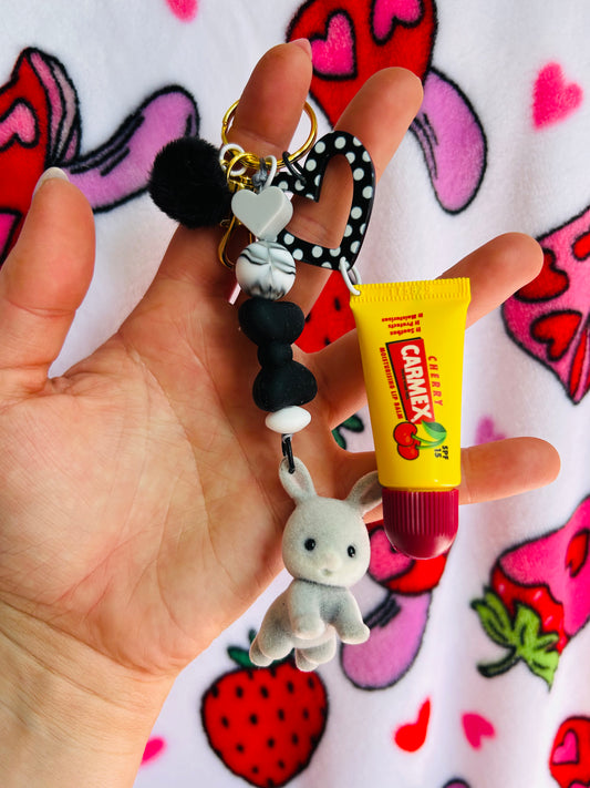 Sylvanian Families Some Bunny Loves You Keychain